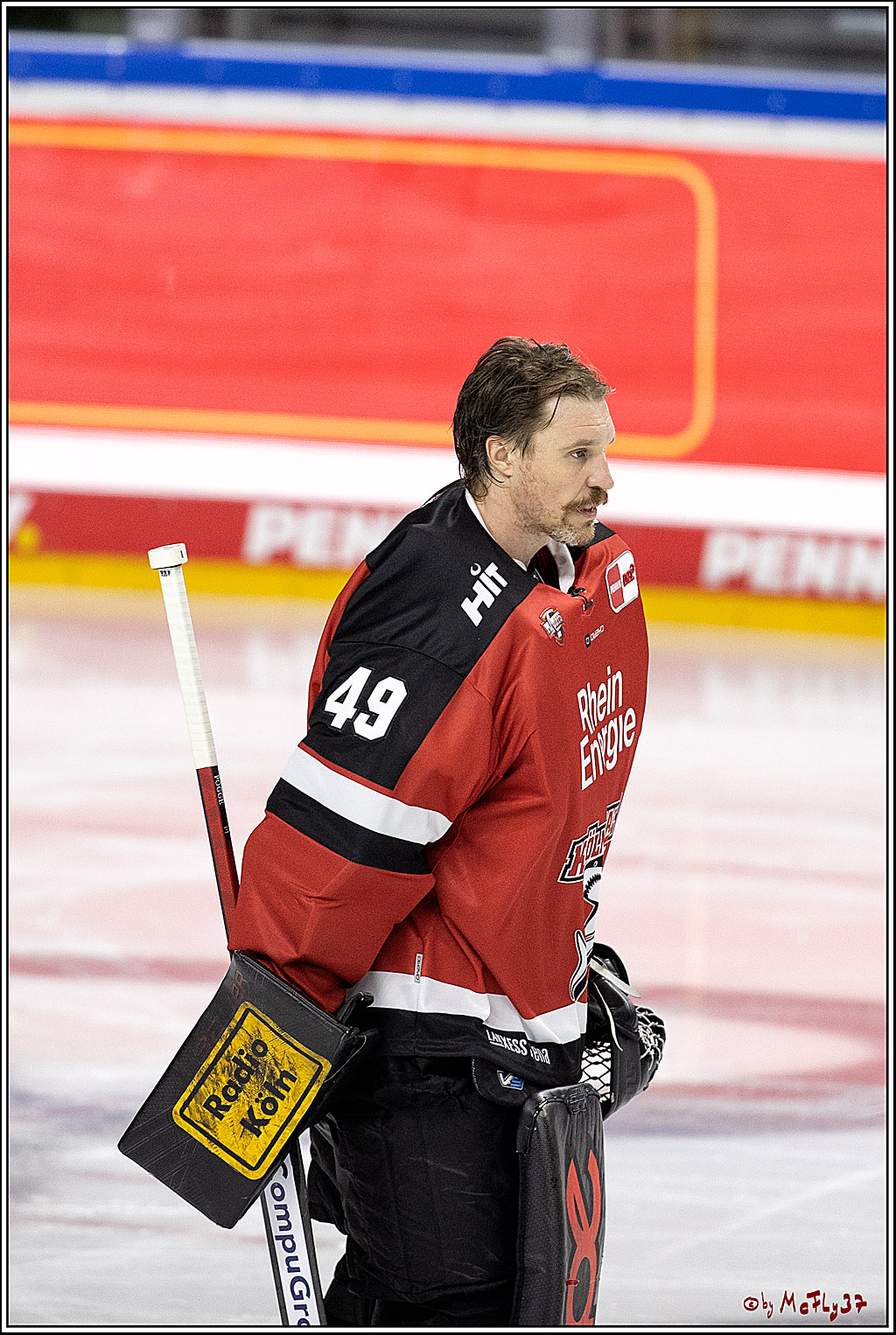 PENNY DEL Viertelfinale 2. Spiel;  Koelner Haie - Eisbaeren Berlin; Koeln, 12.04.2022